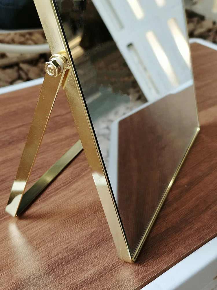 Miroir de Maquillage Rotatif en Métal - Design Moderne & Elégant